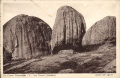 CPA La Creuse Touristique Les Pierres Jaumatres