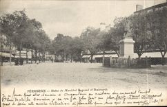 CPA Perigueux Statue Du Marechat Bugeaud Et Boulevards