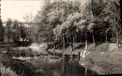 CPA Pont Et Massene Le bas Du Barrage