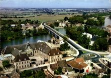 CPSM Seurre Vue Aerienne Sur I'Hopital Et Le Nouveau Pont