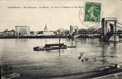 CPA Tarascon Vue Generale le Rhone Le Pont et Chateau du Roi Rene 