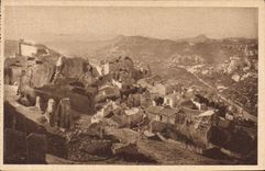 CPA Les Baux Vus de la Tour Sarrazine 