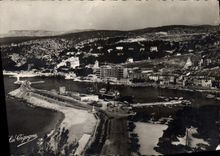 CPSM Cassis Le Port et la Jetee 