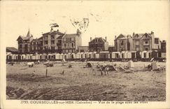 CPA Courseulles sur Mer Calvados Vue de la plage avec les villas 