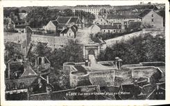 CPA Caen Vue vers le Chateau prise de S Pierre 