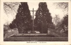 CPA Dozule Calvados Le Calvaire 