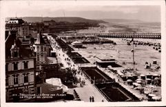 CPA Trouville La Reine des Plages La Plage et les Jardins 