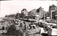 CPA St Aubin sur Mer Vue sur la Plage 