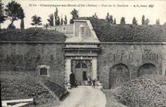 CPA Champagne au Mont d'Or Rhone Fort de la Duchere 