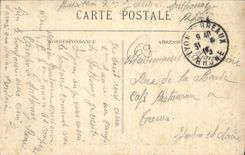 CPA Lyon Place des Terreaux Fontaine Bartholds et Coiline de Fourvere