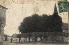 CPA St Lauren des Bois Place de l'Eglise 