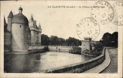 CPA La Clayette Le Chateau et le Pont leois 