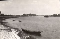 CPA Uchizy Le Port sur la Saone 