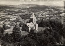 CPSM Montagne de Dun S et L Vue aerienne et la Chapelle 