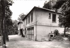 CPSM Morlet S et L Preventorium de Fretoy Croix Rouge Francaise Lazoret et isolement 