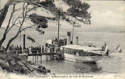 CPA CANNES Debarcadere de L'Ile ST Honorat 