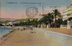 CPA Cannes A M le Promenade de la Croisette et la Plage 