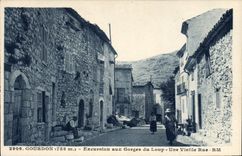 CPA Gourdon Excursion aux Gorges du Loup Une vieille rue 