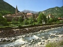 CPSM St Etienne de Tinee (Alpes Maritimes) ALTITUDE 1140 metres Station estivale de la haute vallee 