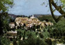 CPSM Coaraze (A M) 620 m Le Village au Soleil Vue generale