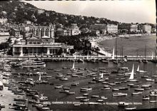 CPSM Cannes Vue generale sur le Casine la Croisette les grands Hotel