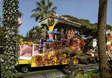 CPSM Nice La Cote d'Azur Bataille de Fleurs a Nice