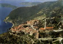 CPSM Eze Village Paysages de France Alpes Maritimes Vue aerienne Le Littoral avec le Cap Ferrat Vill