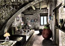 CPSM Vallauris (A M) La Cote d'Azur Atelier d'Art du Vieux Moulin a huile