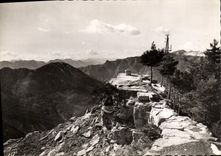 CPSM Peira Cava (alt 1500 m) La Table d'Orientastion et la Chaine des Alpes