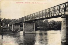 CPA Bonnieres sur Seine (S et O) Le Pont pris en amont