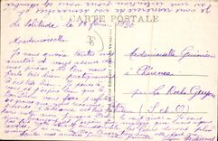 CPA Versailles (S et O) La Solitude Un coin du Parc Avenu de Paris