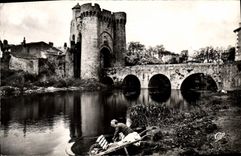 CPA La Tour Saint Jacques  aux Bords du Thouet