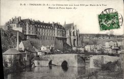 CPA Thouars (D S) Le Chateau bati sous Louis XIII par Marie de la Tour Maison de Force depuis 1871