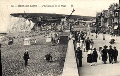 CPA Mers les Bains L'Esplanade et la Plage