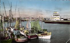 CPSM Les Sables D'Olonne Vue dans le Port 