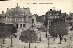 CPA Le Mans Place de la Republique 