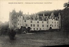 CPA Besse sur Braye Chateau de Courtanvaux vue de face 