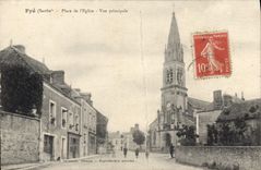 CPA Fye Sarthe Place de l'Eglise Vue principale 
