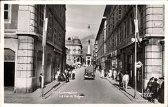 CPA Chambery la rue de Boigne 
