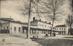 CPA Chambery la Gare et le Buffet 