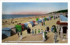 CPA Deauville La Plage Fleurie Les Bains et les Planches 