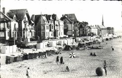 CPA Houlgate Un coin de la Plage vers Cabourg 