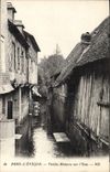 CPA Pont L'Eveque Vieilles Maisons sur l'Yvie 