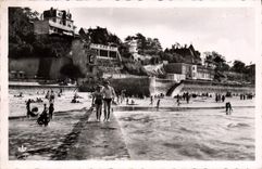 CPA Villerville La Plage et la Digue 