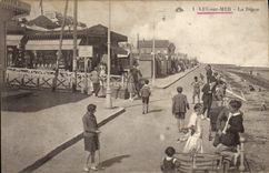 CPA Luc sur Mer La Digue 