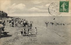CPA Houlgate Calvados la plage a l'heure des Bains 