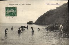 CPA Scenes de plage l'heure du Bain Villers sur Mer 