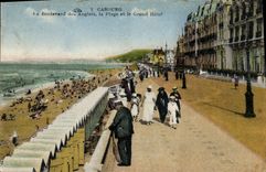 CPA Cabourg le Boulevard des Anglais la plage et le grand hotel 