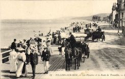 CPA Villers sur Mer les Planches et la Route de Trouville 