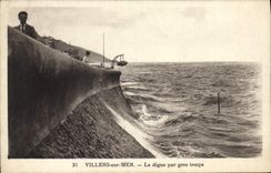 CPA Villers sur Mer la digue par gros temps 